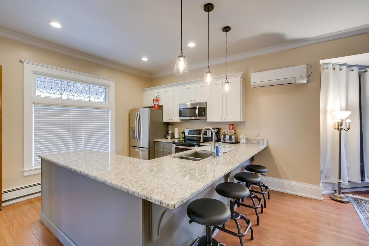 Updated Sheboygan Home With Porch Less Than 1 Mi To Beach Kültér fotó